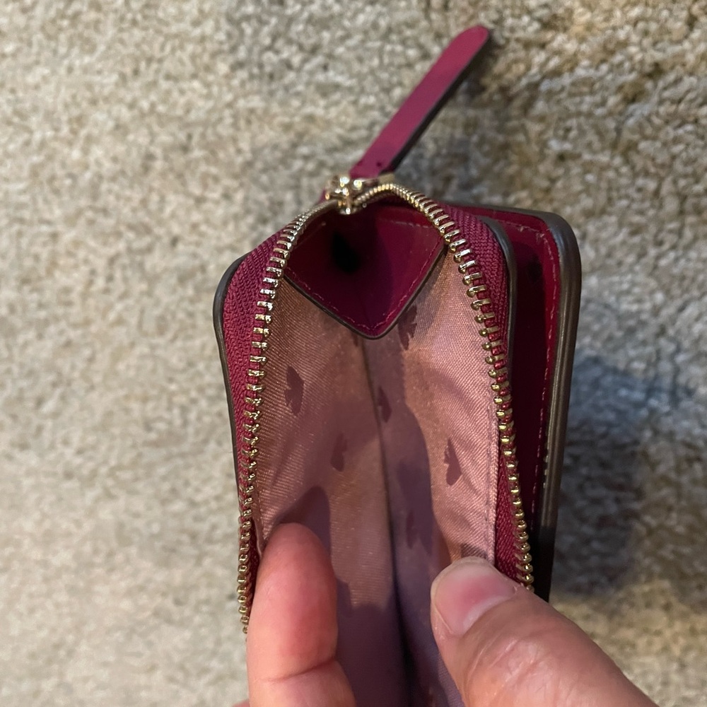 Kate Spade wallet - Picture 6 of 7